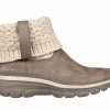 Relaxed Fit: Easy Going - Cozy Weather